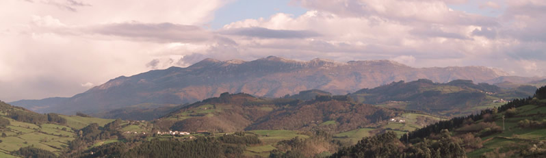 El Sueve desde Villaviciosa